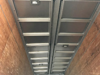 いすゞフォワードアルミウイング中型（4t）[写真09]