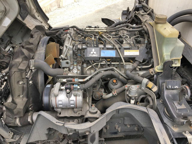 三菱ふそうキャンター冷凍車（冷蔵車）小型（2t・3t）[写真25]