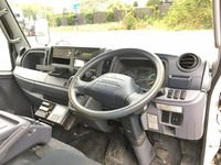 三菱ふそうキャンター冷凍車（冷蔵車）小型（2t・3t）[写真30]