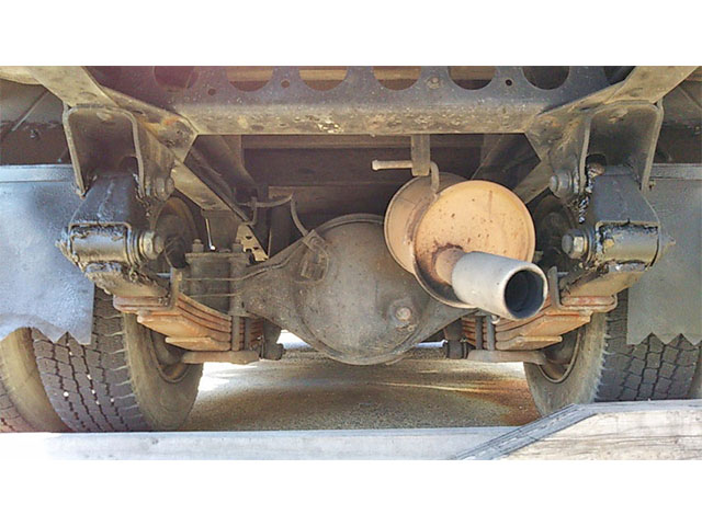 いすゞエルフタンク車（タンクローリー）小型（2t・3t）[写真07]