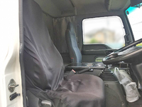 いすゞフォワードアルミウイング中型（4t）[写真18]