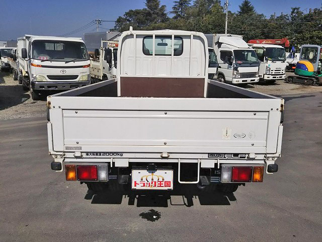 いすゞエルフ平ボディ小型（2t・3t）[写真11]