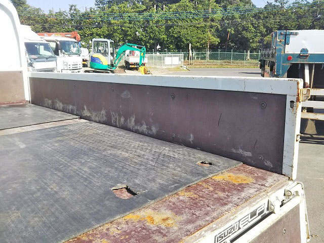 いすゞエルフ平ボディ小型（2t・3t）[写真15]