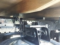 いすゞエルフ平ボディ小型（2t・3t）[写真23]