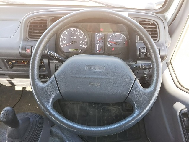 いすゞエルフ平ボディ小型（2t・3t）[写真37]