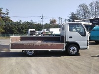 いすゞエルフ平ボディ小型（2t・3t）[写真08]