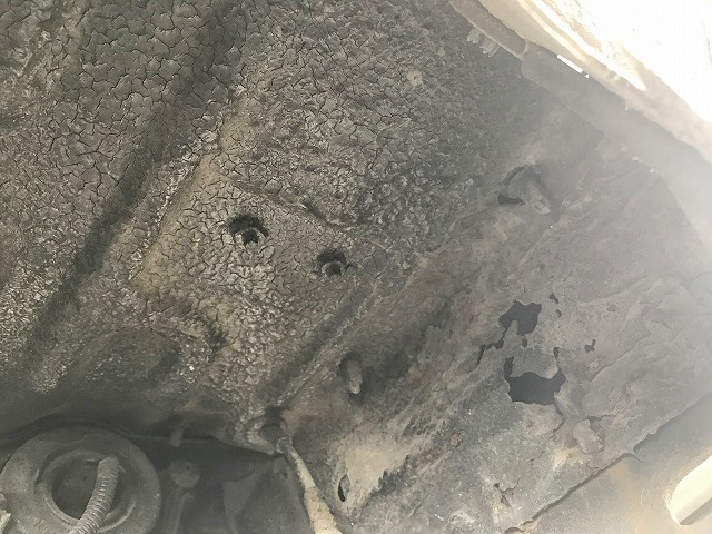 日野デュトロ高所作業車小型（2t・3t）[写真30]