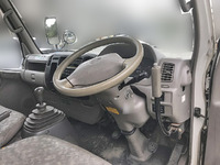 日野デュトロ高所作業車小型（2t・3t）[写真35]