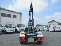 三菱ふそうキャンターコンテナ専用車小型（2t・3t）[写真12]