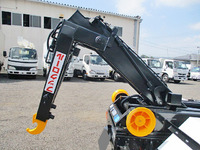 三菱ふそうキャンターコンテナ専用車小型（2t・3t）[写真16]