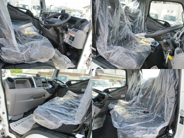 三菱ふそうキャンターコンテナ専用車小型（2t・3t）[写真25]