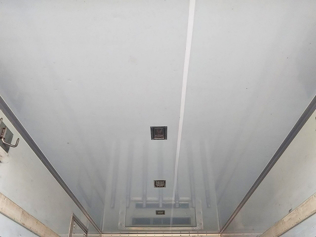 日野デュトロ冷凍車（冷蔵車）小型（2t・3t）[写真16]