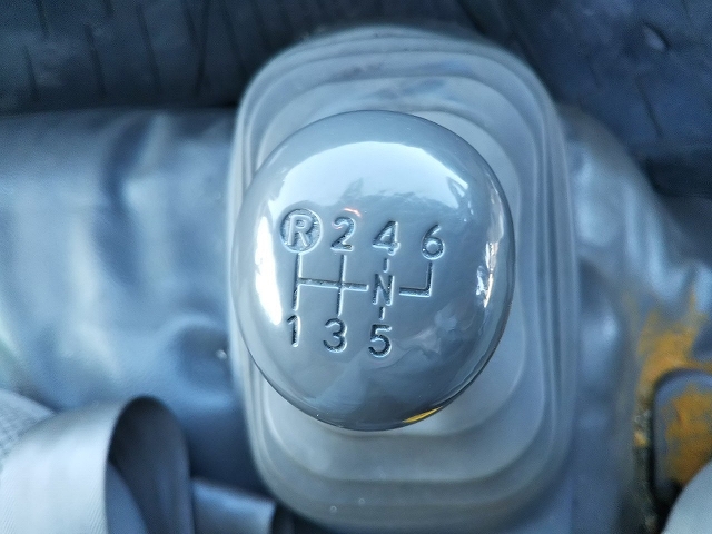 日野デュトロ冷凍車（冷蔵車）小型（2t・3t）[写真38]