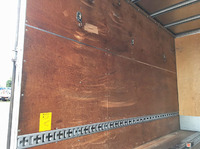 三菱ふそうキャンターアルミバン小型（2t・3t）[写真11]