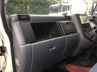 三菱ふそうキャンターアルミバン小型（2t・3t）[写真29]