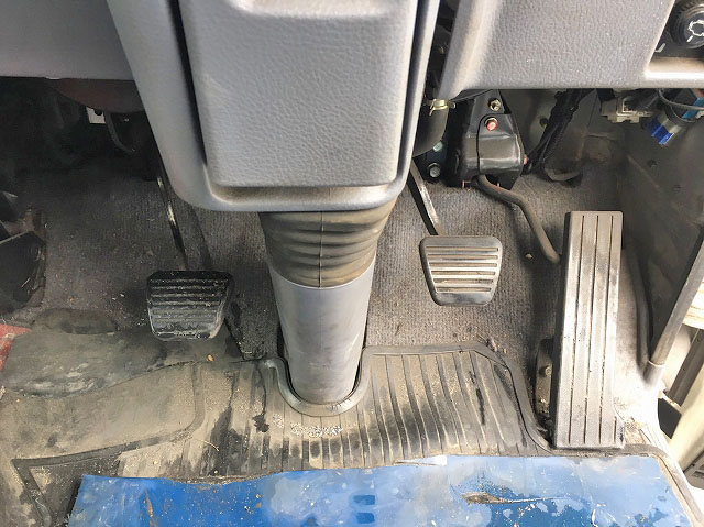 三菱ふそうキャンターアルミバン小型（2t・3t）[写真37]