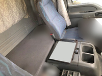 いすゞフォワードアルミウイング中型（4t）[写真20]