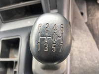 いすゞギガアルミブロック大型（10t）[写真38]