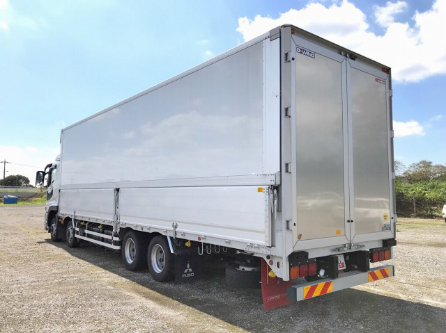 三菱ふそうスーパーグレートパネルウイング大型（10t）[写真03]