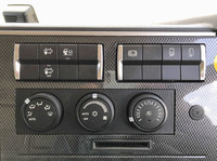 三菱ふそうスーパーグレートパネルウイング大型（10t）[写真33]