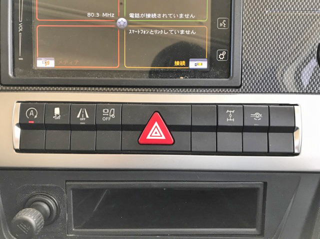 三菱ふそうスーパーグレートパネルウイング大型（10t）[写真35]