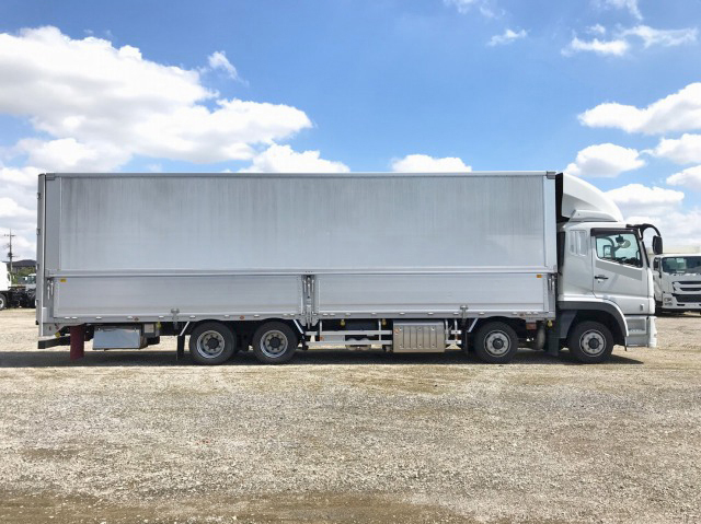 三菱ふそうスーパーグレートパネルウイング大型（10t）[写真05]