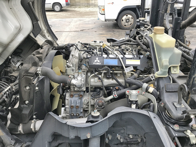 三菱ふそうキャンターアームロール小型（2t・3t）[写真24]