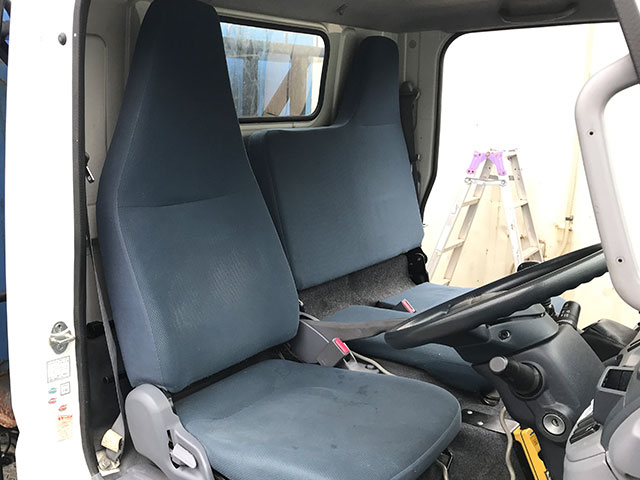 三菱ふそうキャンターアームロール小型（2t・3t）[写真30]