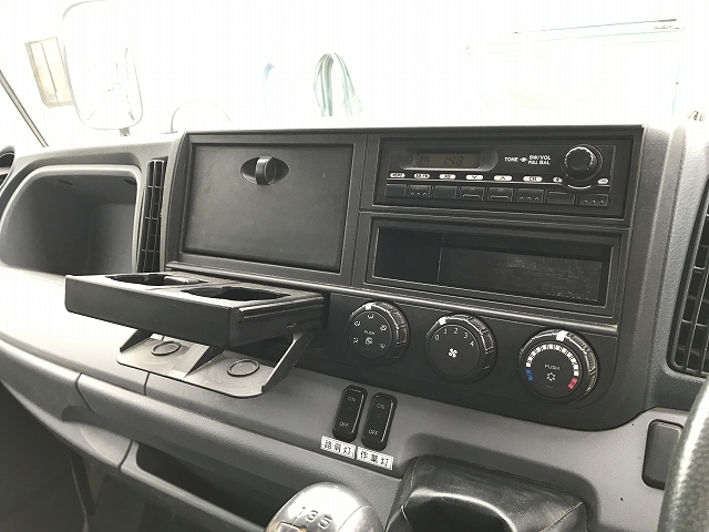 三菱ふそうキャンターアームロール小型（2t・3t）[写真34]