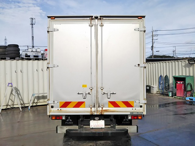 三菱ふそうキャンターアルミバン小型（2t・3t）[写真10]