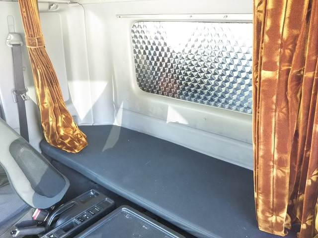 日野レンジャー冷凍車（冷蔵車）増トン（6t・8t）[写真33]