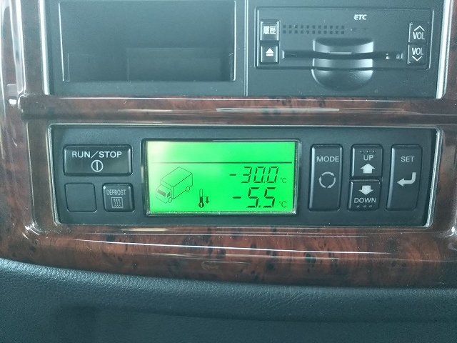 日野レンジャー冷凍車（冷蔵車）増トン（6t・8t）[写真35]