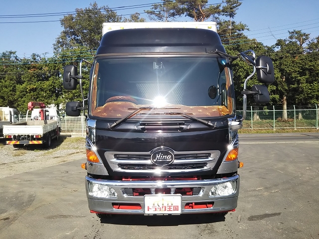 日野レンジャー冷凍車（冷蔵車）増トン（6t・8t）[写真07]