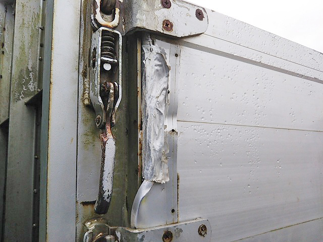 日野レンジャーアルミブロック増トン（6t・8t）[写真13]