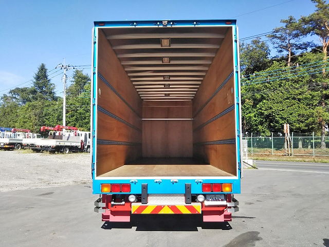 日野レンジャーアルミバン中型（4t）[写真10]