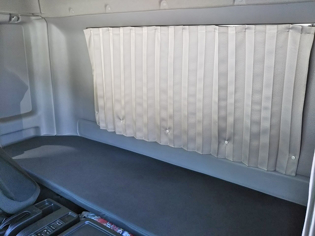 日野レンジャーアルミバン中型（4t）[写真31]