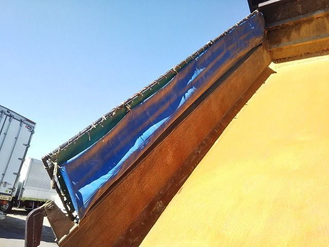 いすゞギガダンプ大型（10t）[写真14]