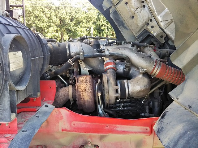 いすゞギガダンプ大型（10t）[写真26]