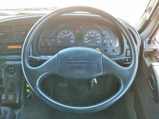 いすゞギガダンプ大型（10t）[写真36]