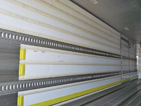 いすゞギガ冷凍車（冷蔵車）大型（10t）[写真11]