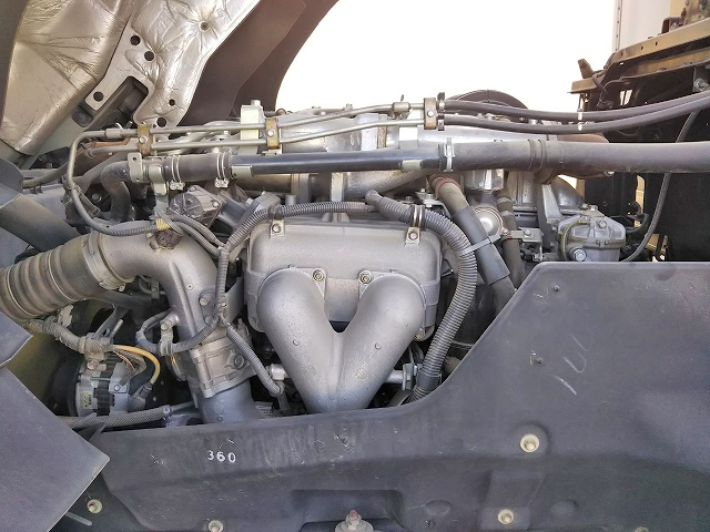 いすゞギガ冷凍車（冷蔵車）大型（10t）[写真24]