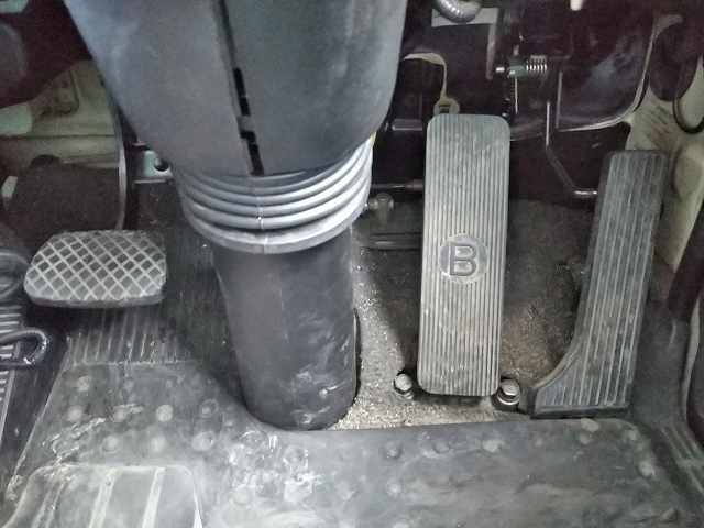 いすゞギガ冷凍車（冷蔵車）大型（10t）[写真39]