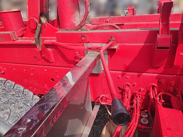 三菱ふそうスーパーグレートダンプ大型（10t）[写真16]