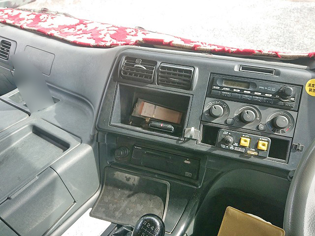 三菱ふそうスーパーグレートダンプ大型（10t）[写真26]