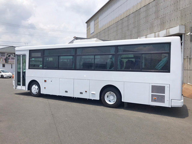 UDトラックスその他の車種送迎バス[写真05]