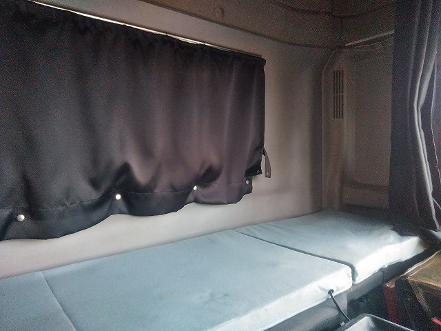 日野プロフィアトレーラーヘッド（トラクターヘッド）大型（10t）[写真27]