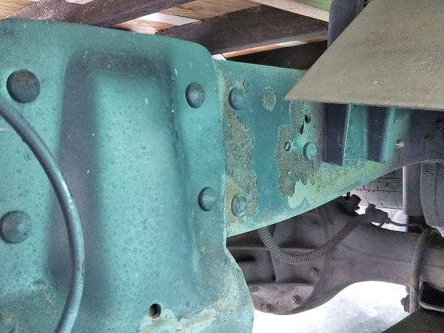 三菱ふそうキャンターアルミブロック小型（2t・3t）[写真16]