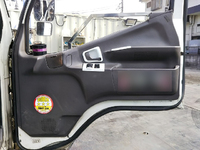 三菱ふそうキャンターアルミブロック小型（2t・3t）[写真25]