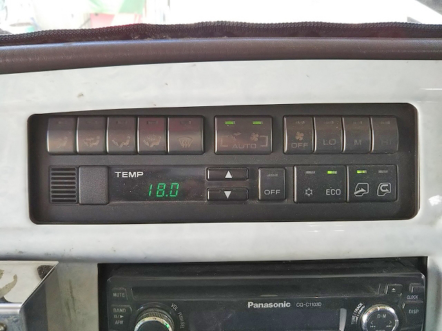 三菱ふそうキャンターアルミブロック小型（2t・3t）[写真34]