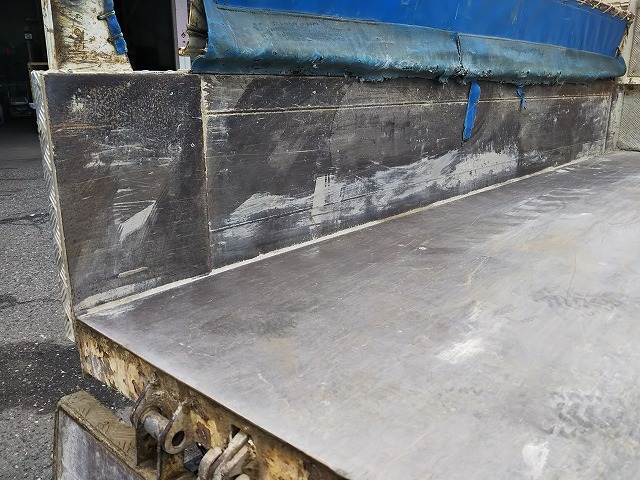 いすゞエルフダンプ小型（2t・3t）[写真15]